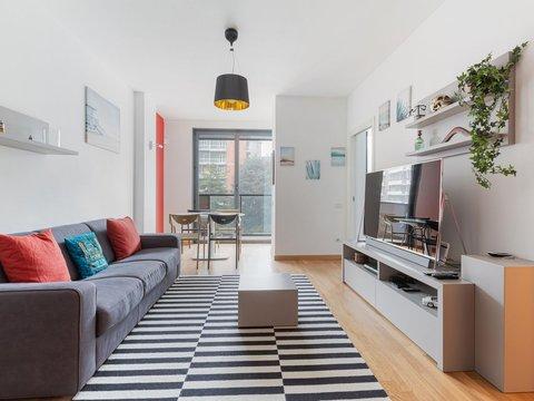 Bilocale in Viale Legioni Romane, 27, Soderini, Milano