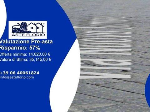 Bilocale in Via Nuovo Tempio, San Pietro a Patierno, Napoli