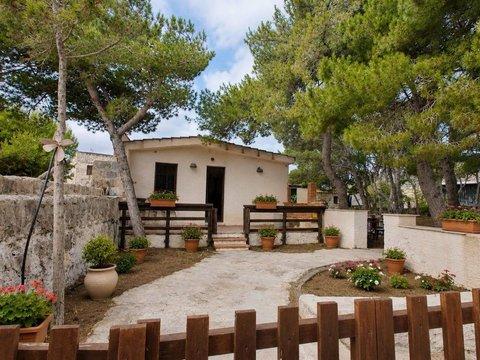 Casa indipendente in Via Luigi Capuana, Favignana