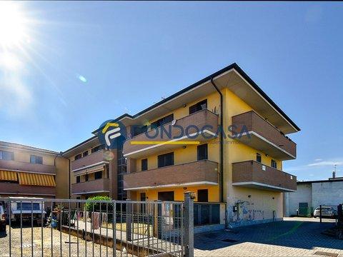 Bilocale in Via Dante Alighieri, 42, Crespiatica