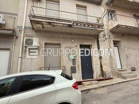 Trilocale in Via Trapani, Rosolini