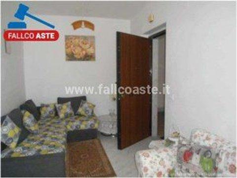 Trilocale in Salita Calli, 5, Campagna