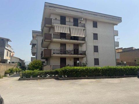 Quadrilocale a Recale