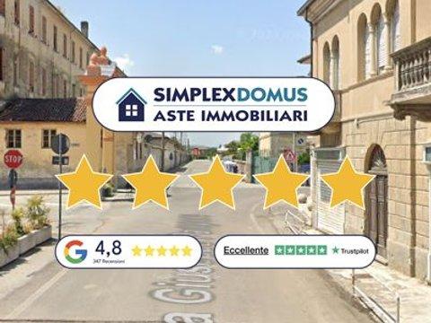 Villa in Via Giuseppe Pampuro, Borgo San Martino