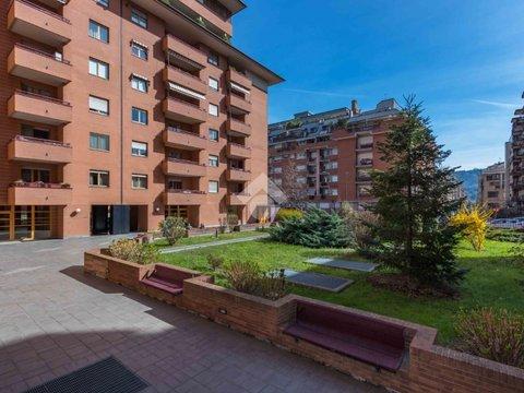 Quadrilocale in Via Ludovico Antonio Muratori, 2, San Salvario, Torino