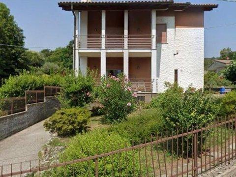 Villetta bifamiliare in Via Castelvecchio, 13, Cunardo