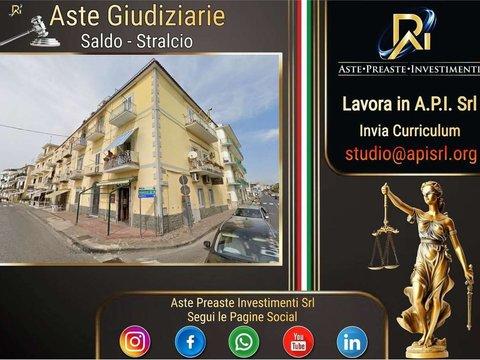 Quadrilocale in via Lungolago, 18, Bacoli