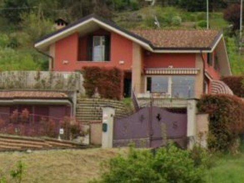 Villa in Via San Bernardo, 28, San Raffaele Cimena