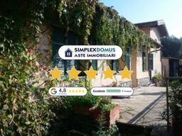 Trilocale in Via Case Sparse, Diano Castello