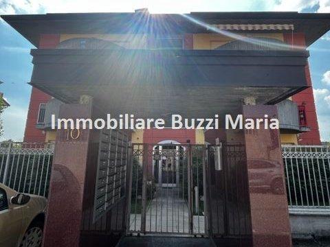 Trilocale in Via San Martino, Robecchetto con Induno