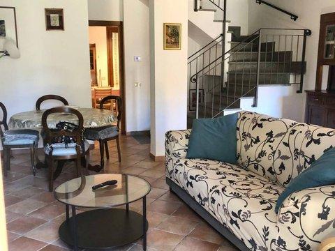Villetta bifamiliare in Via Gustavo Salvini, Marina di Pisa, Pisa