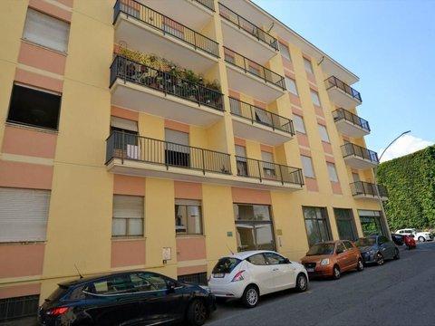 Bilocale in Via Sabadell, 3, Centro Storico, Biella