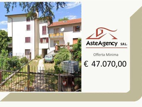 Trilocale in Via Prato la Terra, 1, Carsoli