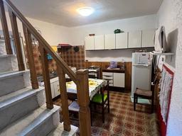 Casa di paese in La stretta, 1, Saracinesco