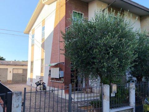 Villetta bifamiliare in Via XX Settembre, 4, Bagnacavallo