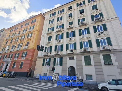 Bilocale in Corso Andrea Podestà, 5, Carignano, Genova