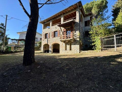 Casale/cascina in Via del Boschetto, 7, Castel Rigone, Passignano sul Trasimeno