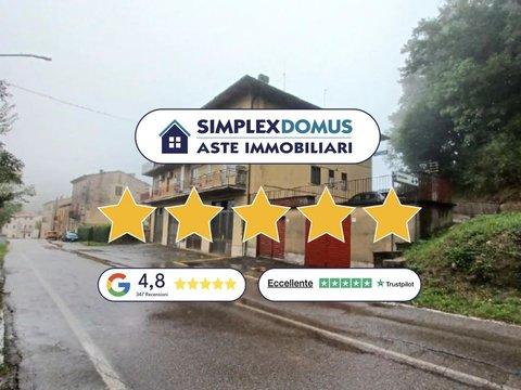 Appartamento in Via Mario Luzi, Semproniano