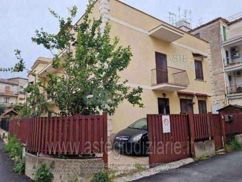 Appartamento in Via Ponza, 34, Via Antonio Gramsci - San Rocco, Monterotondo