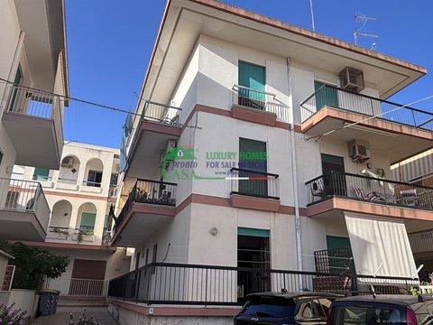 Trilocale in Via delle Sirene, 9, Marina, Ragusa