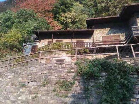 Casale/cascina in Via Vigne s.n.c, Piancogno