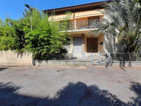 Quadrilocale in Via Armido Sanesi, s.n.c, Ponte a Signa - Porto di Mezzo - Brucianesi, Lastra a Signa