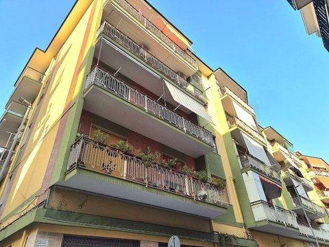Quadrilocale in Via Gabriele Napodano, 23, Pastena - Mercatello - Mariconda, Salerno