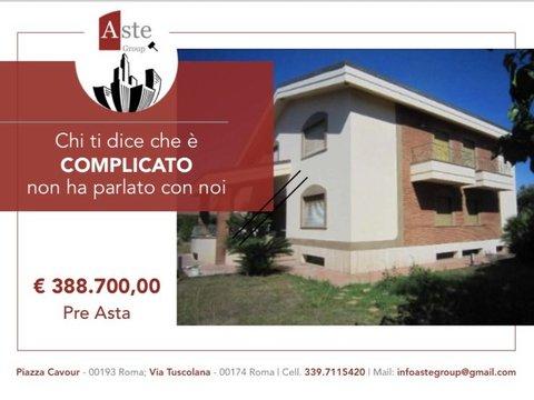 Casa indipendente in Via Oglio, 25, Tor San Lorenzo - Nuova California, Ardea