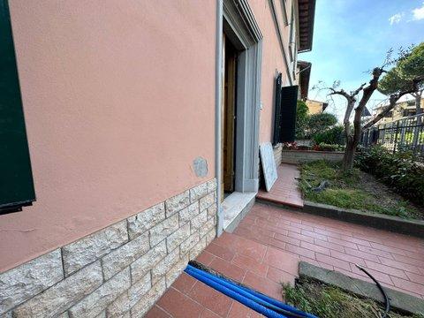 Quadrilocale in Via Pistoiese, s.n.c, San Giusto-San Cresci, Campi Bisenzio