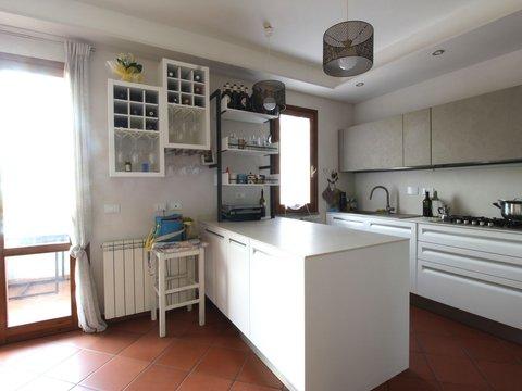 Villetta a schiera in Via Falcone e Borsellino, Pontorme-Cortenuova-Villanuova, Empoli