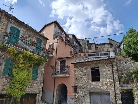 Bilocale in Via Giuseppe Verdi, 53, Collestatte - Torreorsina, Terni