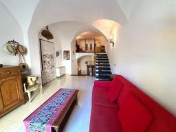 Quadrilocale in Vico Folchero, Centro Storico, Albenga