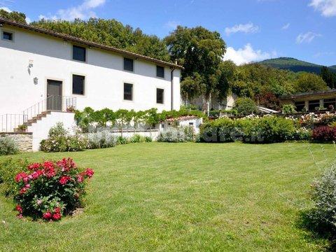 Villetta bifamiliare a Quinto, Sesto Fiorentino