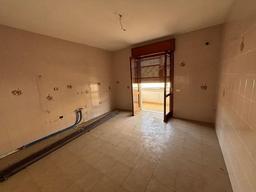 Trilocale in Via Alessandro Manzoni s.n.c, Crispano