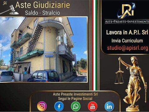 Quadrilocale in Via Achille Lauro, 21, Barra, Napoli