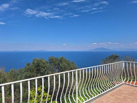 Casa indipendente in Traversa I Linaro, Anacapri