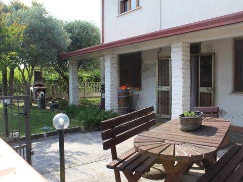 Casa indipendente in Via Zampine, Stienta