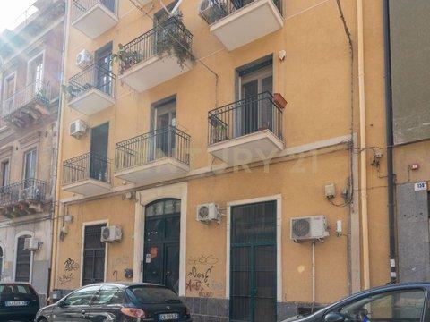 Casa indipendente in Via E. A. Pantano, 153, Libertà-Stazione, Catania
