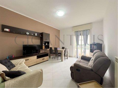 Trilocale in Via Rodolfo Morandi, 4, Tradate