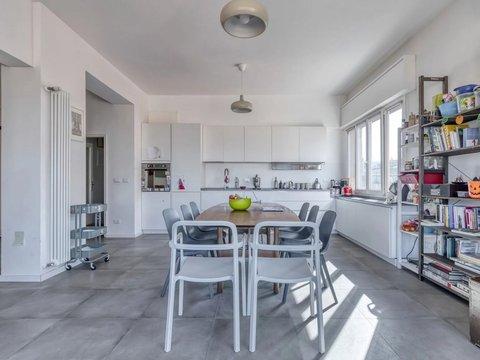 Quadrilocale in Via Nazario Sauro, 31, Centro Storico, Bologna