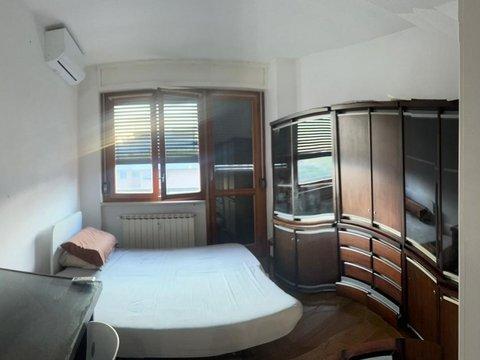 Camera in Via Alcarotti, 3, San Martino, Novara