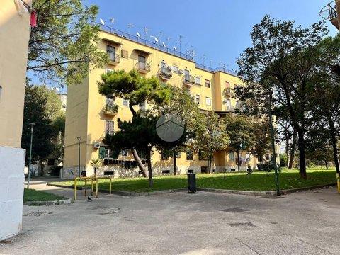 Quadrilocale in Via Vesuvio, s.n.c, Poggioreale, Napoli