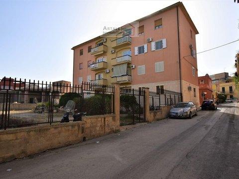 Appartamento in Via Sabotino, Centro - Lungomare, Avola
