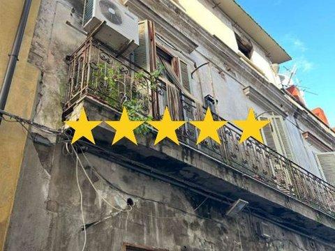 Appartamento in via Vincenzo Caruso, Centro Città - Centro Storico, Acerra