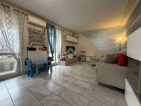 Trilocale in Via Sandro Pertini, 3, Agnadello