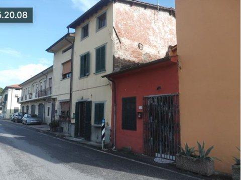 Casa indipendente in Via dell'Acquacalda, 2232, San Pietro-San Cassiano, Lucca