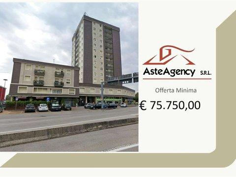 Appartamento in Piazzale Pistoia, 8, San Giuseppe - Aeroporto, Treviso