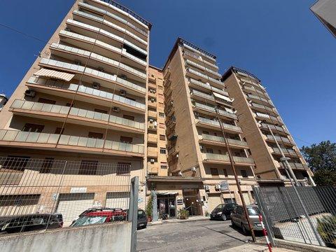 Appartamento in Via Sardegna, 17, Viale della Regione - Viale Trieste, Caltanissetta