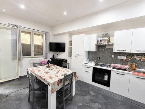 Bilocale in Via Luciano Tomasello, 49, San Nicolò, Aci Catena