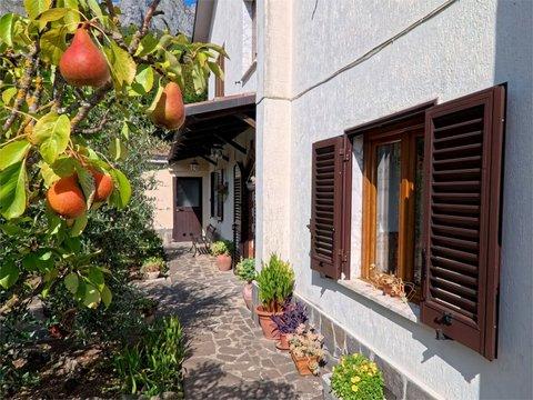 Appartamento a Vagli Sotto